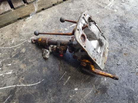 Massey Ferguson 205, 30 Power Steering Box Assy - Dirección: foto 2 Massey Ferguson 205, 30 Power Steering Box Assy - Dirección: foto 2