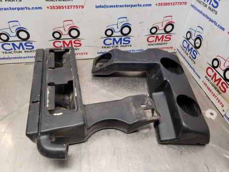 Massey Ferguson 4245, 4255, 4355 Cab Air Vent 3806427m3, 3806426m3 - Pieza de aire acondicionado: foto 1 Massey Ferguson 4245, 4255, 4355 Cab Air Vent 3806427m3, 3806426m3 - Pieza de aire acondicionado: foto 1