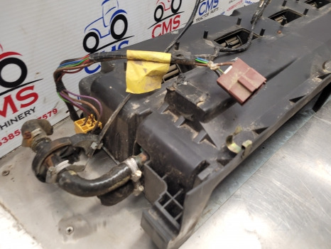 Massey Ferguson 4355, 4245, 4255, 4260, 4270 Cab Air Heater Unit 3807646m91 - Pieza de aire acondicionado: foto 3 Massey Ferguson 4355, 4245, 4255, 4260, 4270 Cab Air Heater Unit 3807646m91 - Pieza de aire acondicionado: foto 3
