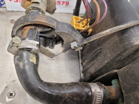 Massey Ferguson 4355, 4245, 4255, 4260, 4270 Cab Air Heater Unit 3807646m91 - Pieza de aire acondicionado: foto 4 Massey Ferguson 4355, 4245, 4255, 4260, 4270 Cab Air Heater Unit 3807646m91 - Pieza de aire acondicionado: foto 4