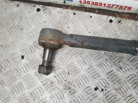 Massey Ferguson 5612, 5712, 5709 Front Axle Steering Cylinder Ram 7302466305 - Dirección: foto 3 Massey Ferguson 5612, 5712, 5709 Front Axle Steering Cylinder Ram 7302466305 - Dirección: foto 3