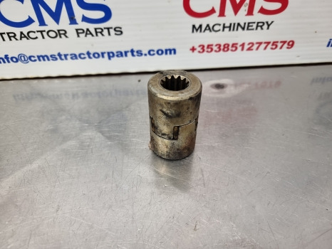 Massey Ferguson 698t, 675, 690, 1004, Steering Coupling 1680354m2 - Dirección: foto 1 Massey Ferguson 698t, 675, 690, 1004, Steering Coupling 1680354m2 - Dirección: foto 1