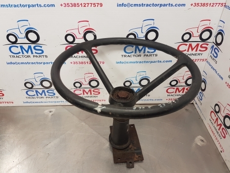 Massey Ferguson 698t, 675, 690, 1004 Steering Wheel And Column 674232m1 - Volante para Tractor: foto 2 Massey Ferguson 698t, 675, 690, 1004 Steering Wheel And Column 674232m1 - Volante para Tractor: foto 2