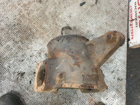Massey Ferguson 699, 698 Front Swivel Housing Spindle Rhs 3426051m3 - Mangueta para Tractor: foto 5 Massey Ferguson 699, 698 Front Swivel Housing Spindle Rhs 3426051m3 - Mangueta para Tractor: foto 5