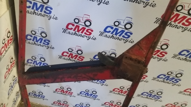Puerta y piezas para Tractor Massey Ferguson Sankey Cab Door Frame Right: foto 6