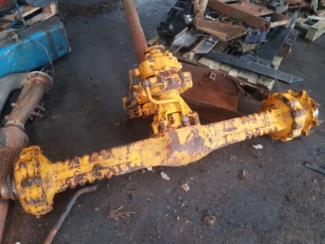 Matbro Carraro Axle 28.14e 128415, 128553, 128553, 065951, 065954, 127059 - Eje delantero: foto 1 Matbro Carraro Axle 28.14e 128415, 128553, 128553, 065951, 065954, 127059 - Eje delantero: foto 1