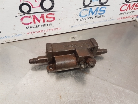 New Holand T4.495n T4, Case Quantum Hydaulic Valve Parts Only 84393999, 83996684 - Válvula hidráulica para Tractor: foto 3 New Holand T4.495n T4, Case Quantum Hydaulic Valve Parts Only 84393999, 83996684 - Válvula hidráulica para Tractor: foto 3