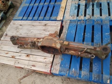 New Holland 40, Tl, Tla, Td Fiat L 7840 Front Axle Housing Lhs 5164327; 5164328 - Eje delantero para Tractor: foto 1 New Holland 40, Tl, Tla, Td Fiat L 7840 Front Axle Housing Lhs 5164327; 5164328 - Eje delantero para Tractor: foto 1