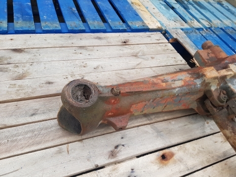 New Holland 40, Tl, Tla, Td Fiat L 7840 Front Axle Housing Lhs 5164327; 5164328 - Eje delantero para Tractor: foto 4 New Holland 40, Tl, Tla, Td Fiat L 7840 Front Axle Housing Lhs 5164327; 5164328 - Eje delantero para Tractor: foto 4