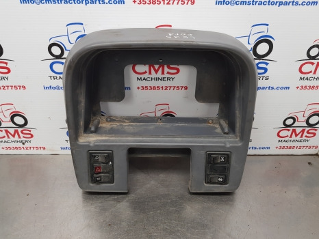 New Holland 6635, T4, Tl, 94 Fiat , Cab Dashboard Panel 82004208 - Cabina e interior: foto 1 New Holland 6635, T4, Tl, 94 Fiat , Cab Dashboard Panel 82004208 - Cabina e interior: foto 1