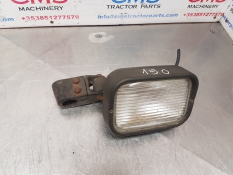 New Holland Case Mxm190, Ts115, Tm140, Tm150, Tm190  Work Lamp Light 82014951 - Luz/ Iluminación para Tractor: foto 4 New Holland Case Mxm190, Ts115, Tm140, Tm150, Tm190  Work Lamp Light 82014951 - Luz/ Iluminación para Tractor: foto 4
