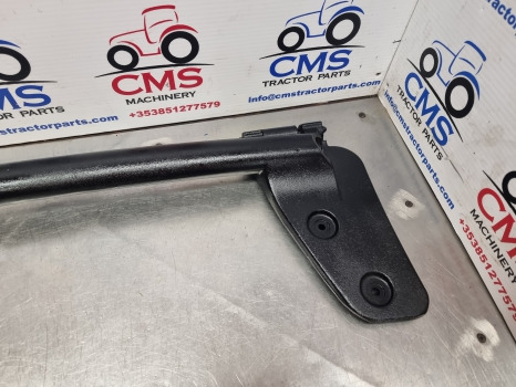 New Holland Case Steyr T6.180 T6, T7, Mxu, Maxxum T6.180 Door Hinge Lhs 87301643 - Puerta y piezas: foto 4 New Holland Case Steyr T6.180 T6, T7, Mxu, Maxxum T6.180 Door Hinge Lhs 87301643 - Puerta y piezas: foto 4