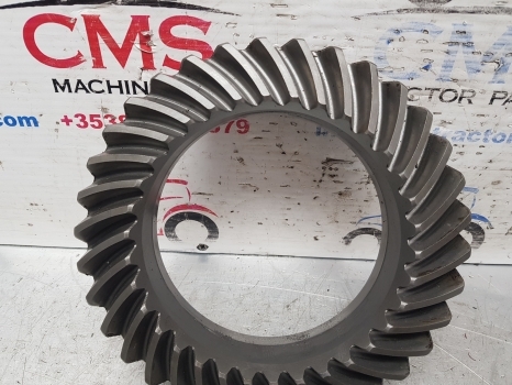 New Holland Case T6, T6000, Puma Maxxum 145 Front Axle Crown Wheel 5801691570 - Eje delantero para Tractor: foto 3 New Holland Case T6, T6000, Puma Maxxum 145 Front Axle Crown Wheel 5801691570 - Eje delantero para Tractor: foto 3