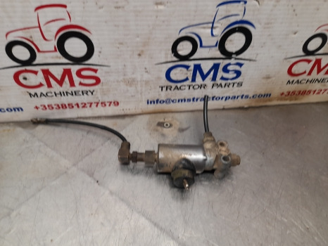 New Holland Case T7, Tm, 60, Puma, Mxu Ser Valve 4721737010, 82006252, 84359255 - Piezas de freno: foto 1 New Holland Case T7, Tm, 60, Puma, Mxu Ser Valve 4721737010, 82006252, 84359255 - Piezas de freno: foto 1
