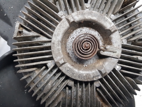New Holland Case Tm And Mxm Fan And Viscous Hub 81868399 - Ventilador para Tractor: foto 5 New Holland Case Tm And Mxm Fan And Viscous Hub 81868399 - Ventilador para Tractor: foto 5