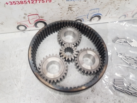 New Holland Case Ts, Tm, T6, Maxxum Ser Front Axle Hub Gear Kit 5145497, 5191770 - Eje delantero para Tractor: foto 2 New Holland Case Ts, Tm, T6, Maxxum Ser Front Axle Hub Gear Kit 5145497, 5191770 - Eje delantero para Tractor: foto 2