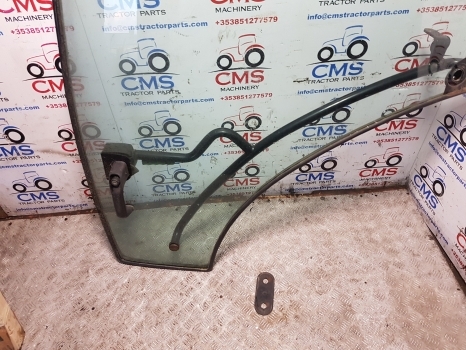 New Holland Case Ts115a T6, T7, Mxu T6.180 Door Complete Lhs 87303638, 87560786 - Puerta y piezas para Tractor: foto 2 New Holland Case Ts115a T6, T7, Mxu T6.180 Door Complete Lhs 87303638, 87560786 - Puerta y piezas para Tractor: foto 2