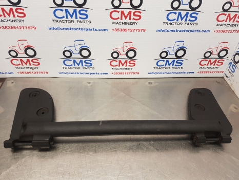New Holland Case Ts115a,t6.180 T6, Mxu, T6.180 Door Hinge Rhs 87301647, 82028178 - Puerta y piezas: foto 1 New Holland Case Ts115a,t6.180 T6, Mxu, T6.180 Door Hinge Rhs 87301647, 82028178 - Puerta y piezas: foto 1