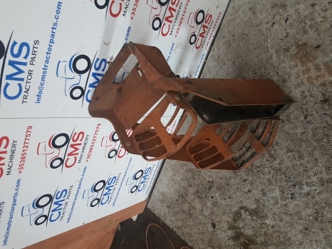 New Holland T5.100, 110, 120 Foot Step Lhs Complete 47655756, 47692166 - Peldaño para Tractor: foto 2 New Holland T5.100, 110, 120 Foot Step Lhs Complete 47655756, 47692166 - Peldaño para Tractor: foto 2