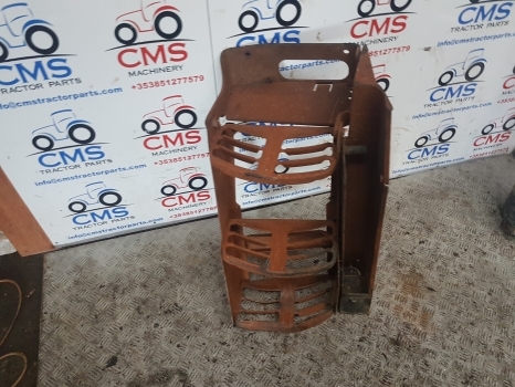 New Holland T5.100, 110, 120 Foot Step Lhs Complete 47655756, 47692166 - Peldaño para Tractor: foto 1 New Holland T5.100, 110, 120 Foot Step Lhs Complete 47655756, 47692166 - Peldaño para Tractor: foto 1
