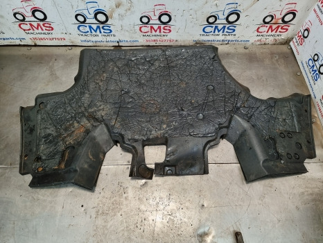 New Holland T5.95, T5, Case Farmall Series, Cab Floor Mat 84549405, 47380803 - Cabina e interior: foto 4 New Holland T5.95, T5, Case Farmall Series, Cab Floor Mat 84549405, 47380803 - Cabina e interior: foto 4