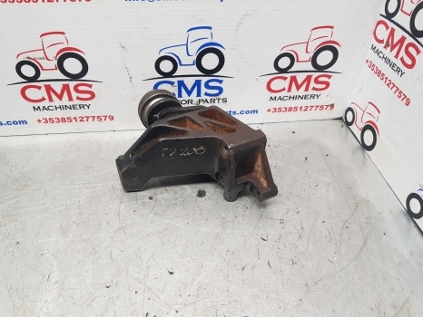 New Holland T6, T6000, T7.200 Case Air Conditioning Compressor Bracket 84221441 - Compresor de aire acondicionado para Tractor: foto 4 New Holland T6, T6000, T7.200 Case Air Conditioning Compressor Bracket 84221441 - Compresor de aire acondicionado para Tractor: foto 4