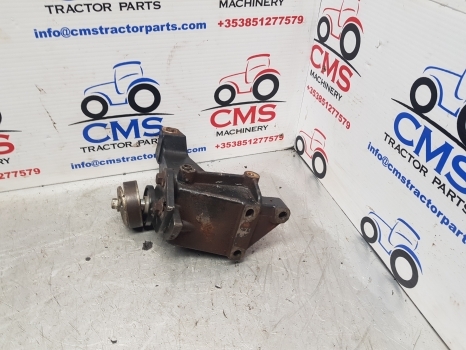 New Holland T6, T6000, T7.200 Case Air Conditioning Compressor Bracket 84221441 - Compresor de aire acondicionado para Tractor: foto 1 New Holland T6, T6000, T7.200 Case Air Conditioning Compressor Bracket 84221441 - Compresor de aire acondicionado para Tractor: foto 1