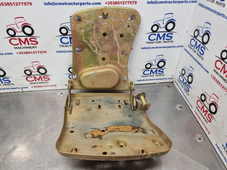 New Holland T6, T7, Tsa, T6000 Ser, Passenger Seat Frame 84250410 - Asiento: foto 1 New Holland T6, T7, Tsa, T6000 Ser, Passenger Seat Frame 84250410 - Asiento: foto 1