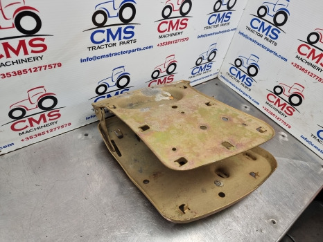 New Holland T6, T7, Tsa, T6000 Ser, T7000, Passenger Seat Frame 84250410 - Asiento: foto 2 New Holland T6, T7, Tsa, T6000 Ser, T7000, Passenger Seat Frame 84250410 - Asiento: foto 2