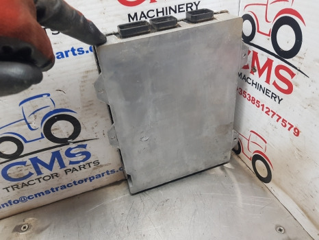 New Holland T6000 Plus Elite Series Ecu 87516140, 87516139, 48121735 - Unidad de control: foto 5 New Holland T6000 Plus Elite Series Ecu 87516140, 87516139, 48121735 - Unidad de control: foto 5