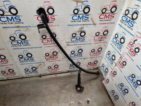 New Holland T7000, T5, T6, Mxu, Puma, Door Handle Rhs 87303632, 82031965 - Puerta y piezas: foto 1 New Holland T7000, T5, T6, Mxu, Puma, Door Handle Rhs 87303632, 82031965 - Puerta y piezas: foto 1