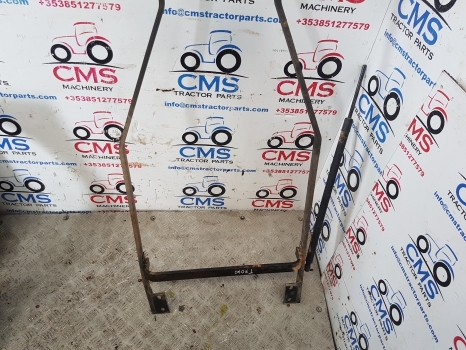 New Holland T7040, T7, T7000, Tsa, Case Hood, Bonnet Support Kit 82036797 - Carrocería y exterior: foto 2 New Holland T7040, T7, T7000, Tsa, Case Hood, Bonnet Support Kit 82036797 - Carrocería y exterior: foto 2