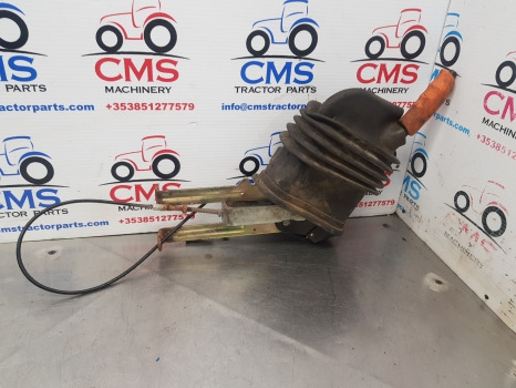 New Holland T7040, T7, Tsa, Case, T7000, Hand Brake 82033982, 82033923 - Piezas de freno: foto 2 New Holland T7040, T7, Tsa, Case, T7000, Hand Brake 82033982, 82033923 - Piezas de freno: foto 2