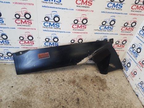New Holland T7040, T7000, T7, T7.250 Engine Side Panel Rhs 87484884 - Carrocería y exterior: foto 1 New Holland T7040, T7000, T7, T7.250 Engine Side Panel Rhs 87484884 - Carrocería y exterior: foto 1