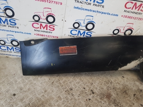 New Holland T7040, T7000, T7, T7.250 Engine Side Panel Rhs 87484884 - Carrocería y exterior: foto 3 New Holland T7040, T7000, T7, T7.250 Engine Side Panel Rhs 87484884 - Carrocería y exterior: foto 3