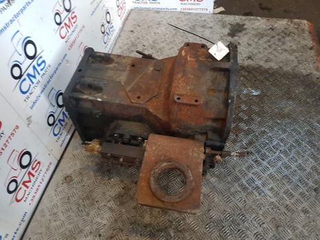 New Holland Td4f, Td5, Tdf, Td5.105 Transmission Gearbox Nut 84286475, 84286478 - Caja de cambios: foto 4 New Holland Td4f, Td5, Tdf, Td5.105 Transmission Gearbox Nut 84286475, 84286478 - Caja de cambios: foto 4