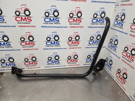 New Holland Td5000, Tdd, Ts6, Ts6000 Cab Door Frame Rhs 87620242 - Puerta y piezas: foto 1 New Holland Td5000, Tdd, Ts6, Ts6000 Cab Door Frame Rhs 87620242 - Puerta y piezas: foto 1