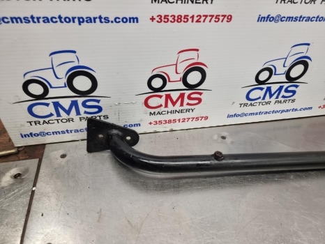 New Holland Td5000, Tdd, Ts6, Ts6000 Cab Door Frame Rhs 87620242 - Puerta y piezas: foto 4 New Holland Td5000, Tdd, Ts6, Ts6000 Cab Door Frame Rhs 87620242 - Puerta y piezas: foto 4
