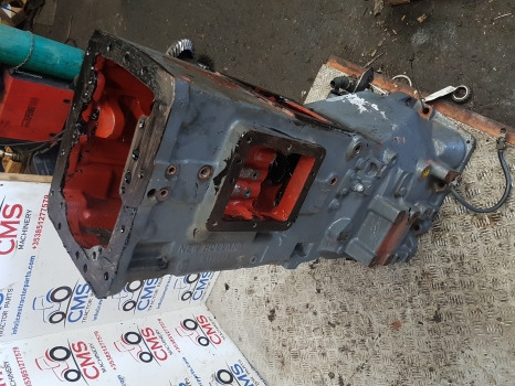 New Holland Tm, 60 Transmission Housing 5164693, 5181429, 5183646, 47125543 - Caja de cambios: foto 2 New Holland Tm, 60 Transmission Housing 5164693, 5181429, 5183646, 47125543 - Caja de cambios: foto 2