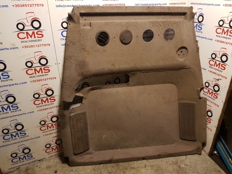 New Holland Tm Series Tm120, Tm130, Tm190 Inner Roof Lining 82014976, 87596033 - Cabina e interior para Tractor: foto 1 New Holland Tm Series Tm120, Tm130, Tm190 Inner Roof Lining 82014976, 87596033 - Cabina e interior para Tractor: foto 1