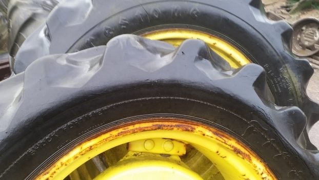 Old Stock Old Stock Wheel Disc R16 3a010 - Llanta para Tractor: foto 3 Old Stock Old Stock Wheel Disc R16 3a010 - Llanta para Tractor: foto 3