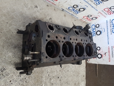 Same Explorer 65, 70 75, 80 Engine Crankcase Block 065.1110.0, 9.06599.41.3 - Cárter para Tractor: foto 3 Same Explorer 65, 70 75, 80 Engine Crankcase Block 065.1110.0, 9.06599.41.3 - Cárter para Tractor: foto 3