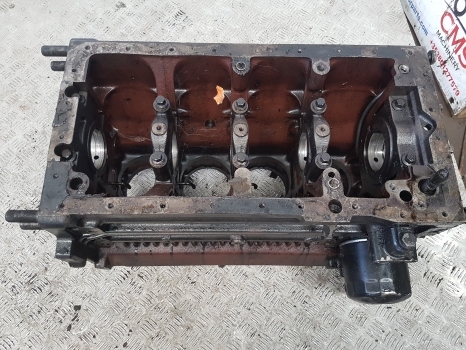 Same Explorer 65, 70 75, 80 Engine Crankcase Block 065.1110.0, 9.06599.41.3 - Cárter para Tractor: foto 5 Same Explorer 65, 70 75, 80 Engine Crankcase Block 065.1110.0, 9.06599.41.3 - Cárter para Tractor: foto 5