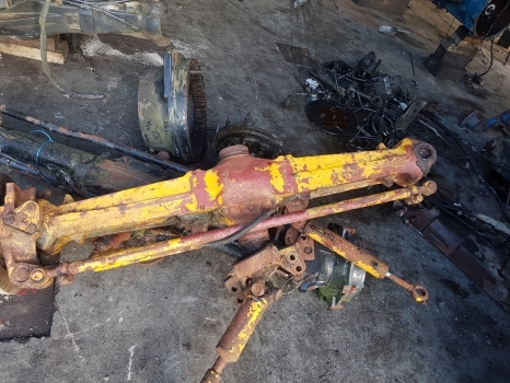 Sanderson Telehandler Front Axle Beam Carraro 710/19 117842, 18381 - Eje delantero para Manipulador telescópico: foto 2 Sanderson Telehandler Front Axle Beam Carraro 710/19 117842, 18381 - Eje delantero para Manipulador telescópico: foto 2