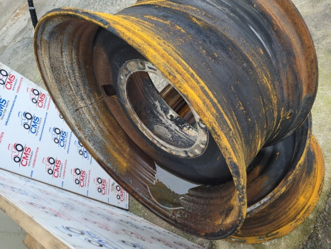 Valtra S293, S323, S353, S294, S374, S324 20x34 Front Wheel Rim Pair Acw0543350 - Llanta para Maquinaria agrícola: foto 3 Valtra S293, S323, S353, S294, S374, S324 20x34 Front Wheel Rim Pair Acw0543350 - Llanta para Maquinaria agrícola: foto 3