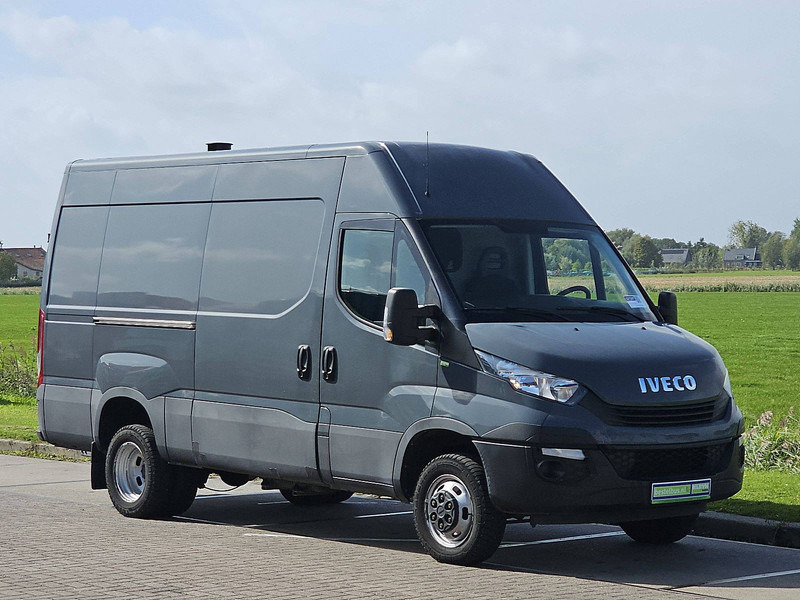 Iveco Daily 35C15 3.0 L 150 L2H2 DL - Furgón: foto 4 Iveco Daily 35C15 3.0 L 150 L2H2 DL - Furgón: foto 4