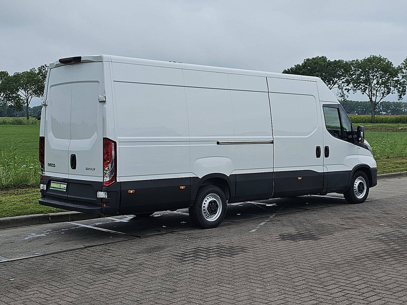Iveco Daily 35S14 L4H2 Maxi Automaat - Furgón: foto 3 Iveco Daily 35S14 L4H2 Maxi Automaat - Furgón: foto 3