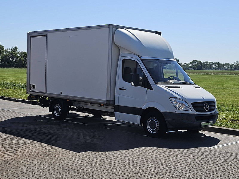 Mercedes-Benz Sprinter 313 ac laadklep zijdeur - Furgoneta caja cerrada: foto 4 Mercedes-Benz Sprinter 313 ac laadklep zijdeur - Furgoneta caja cerrada: foto 4