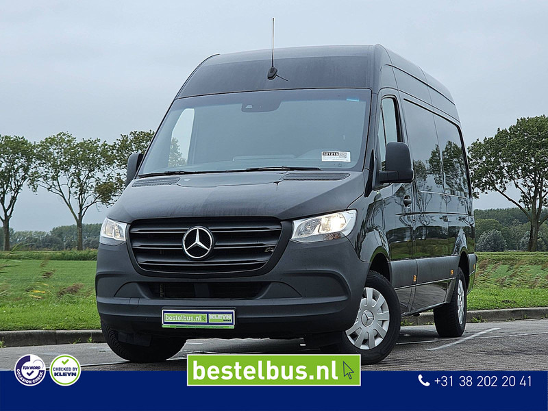 Mercedes-Benz Sprinter 317 L2H2 3.5t-Trekhaak - Furgón: foto 1 Mercedes-Benz Sprinter 317 L2H2 3.5t-Trekhaak - Furgón: foto 1