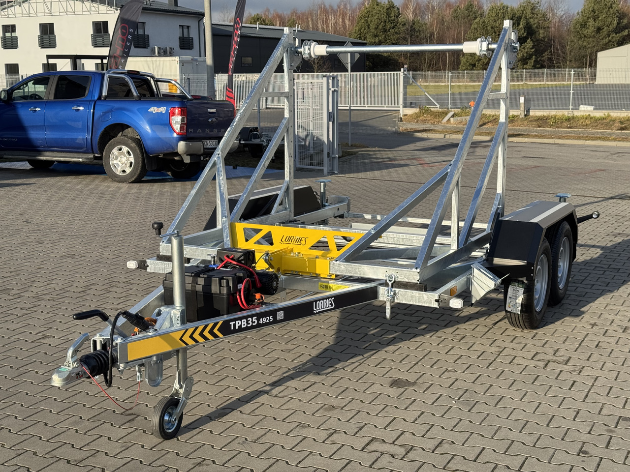 LORRIES TPB35-4925 + wciągarka elektryczna | 3500kg - Remolque portabobinas: foto 3 LORRIES TPB35-4925 + wciągarka elektryczna | 3500kg - Remolque portabobinas: foto 3